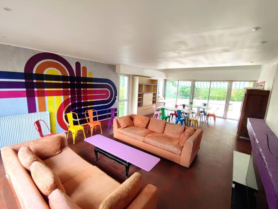 Gite Le 45 Tours Nueil-sous-les-Aubiers Exterior foto